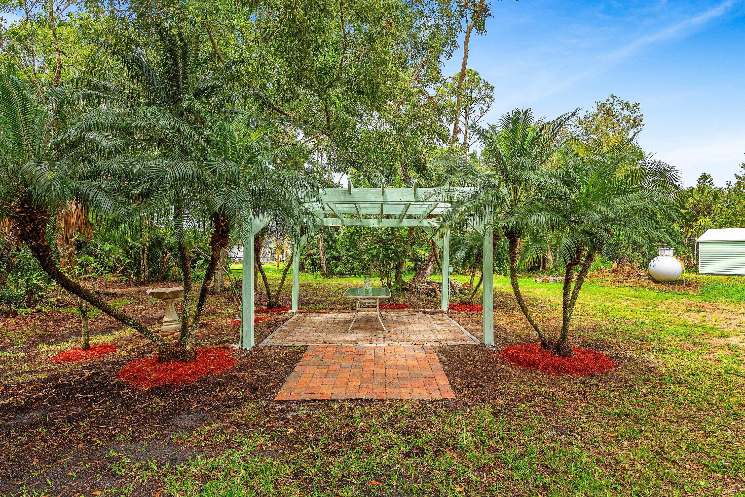 4397 Avocado Boulevard