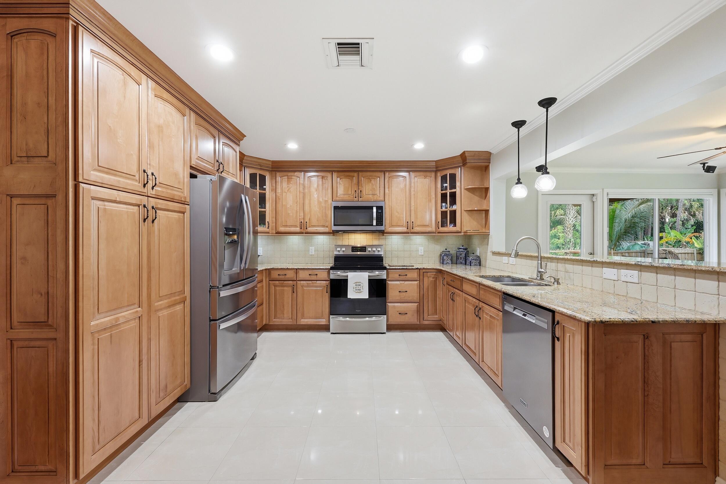 5750 Royal Palm Beach Boulevard