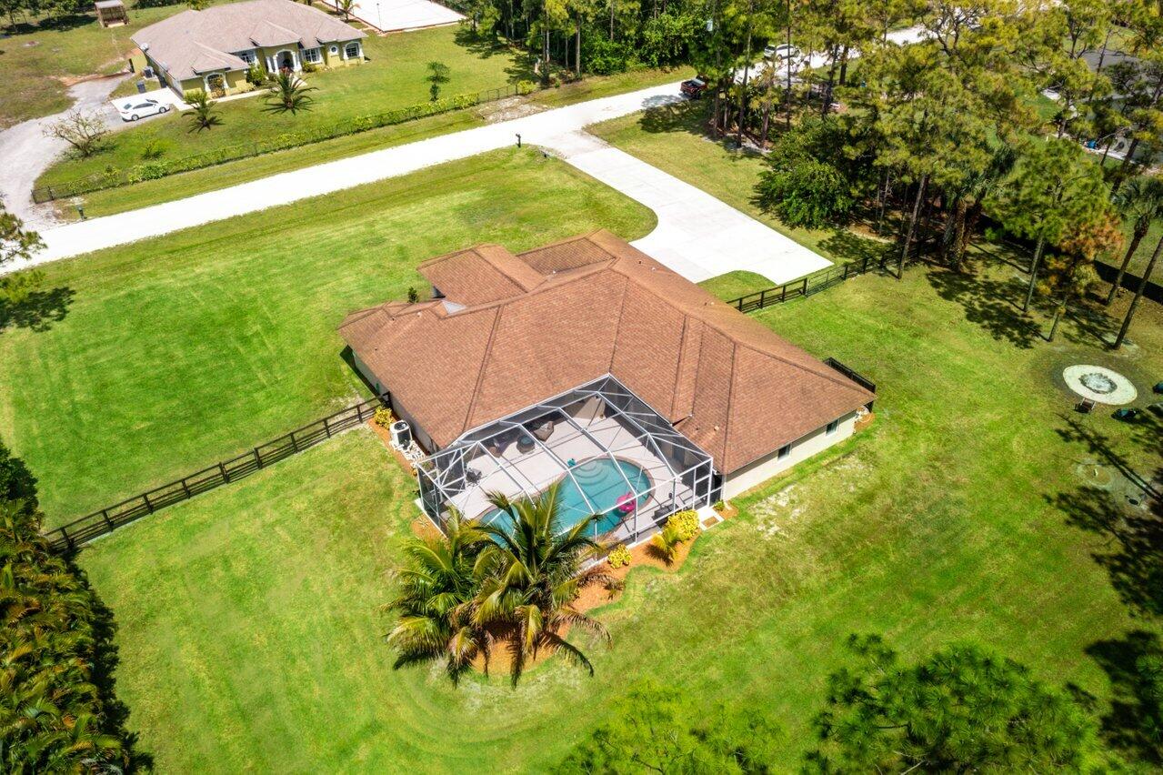 15774 82nd Lane N