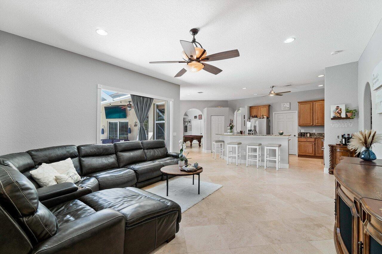 15774 82nd Lane N