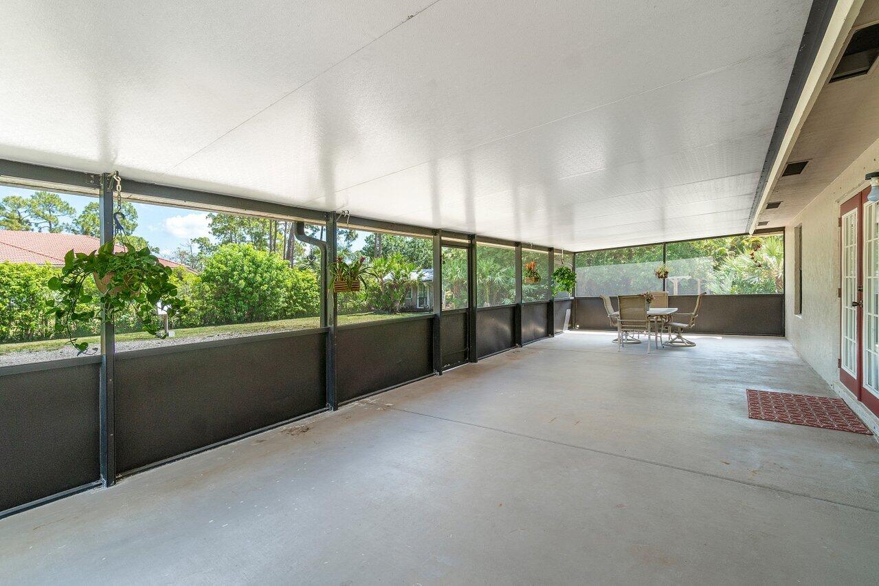16595 81st Lane N