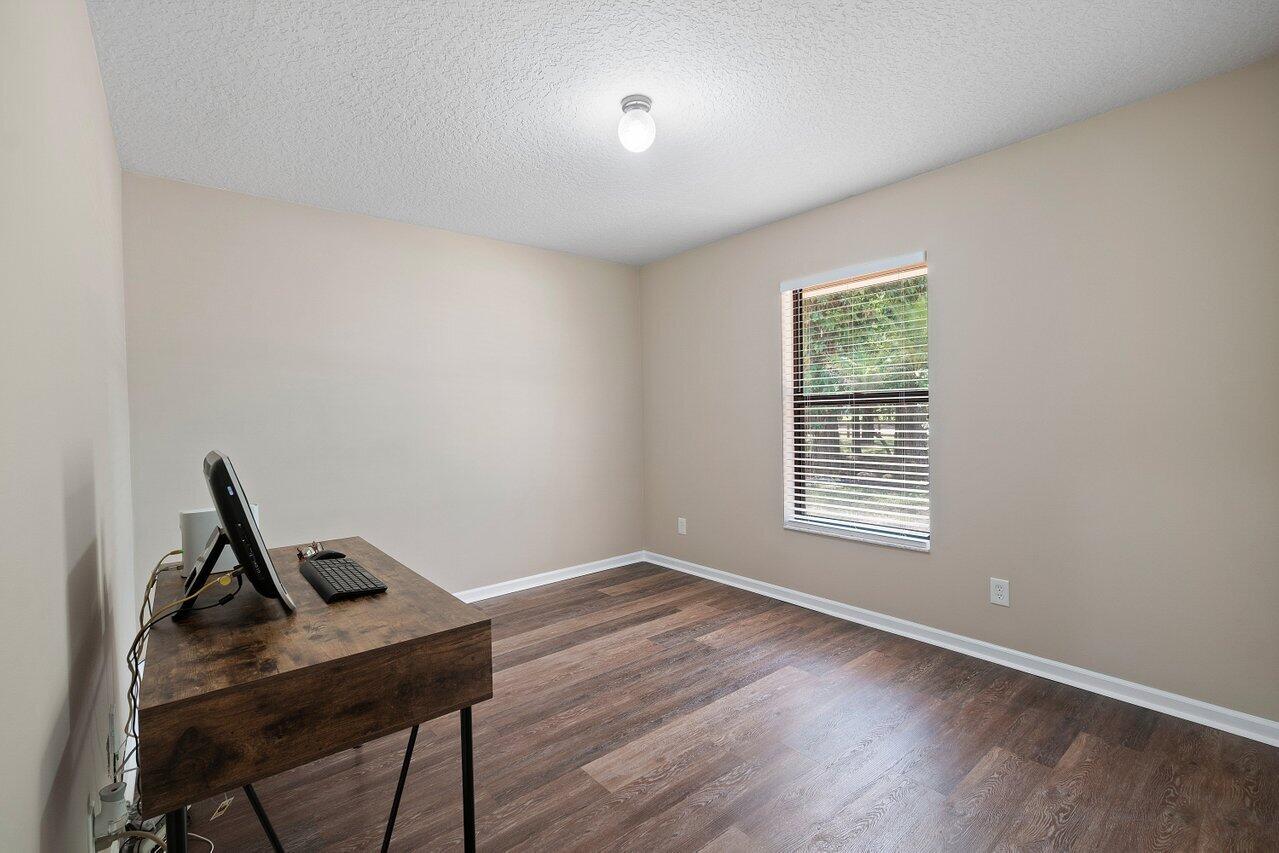 16595 81st Lane N