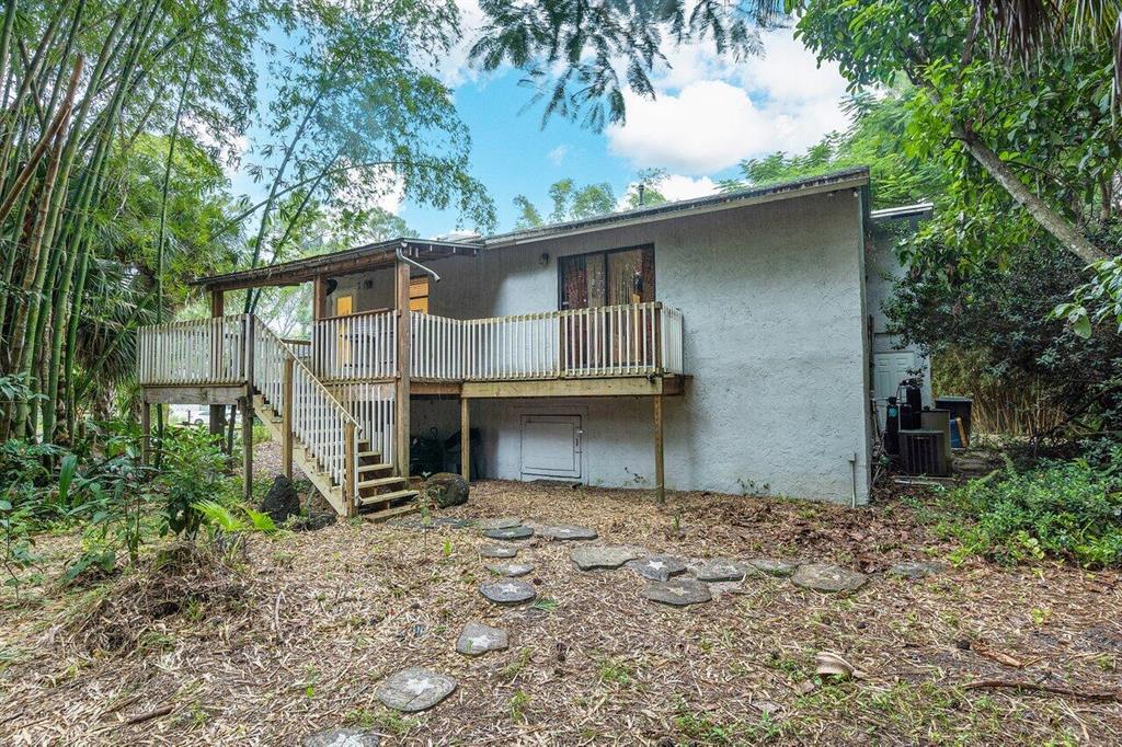 17251 38th Road N