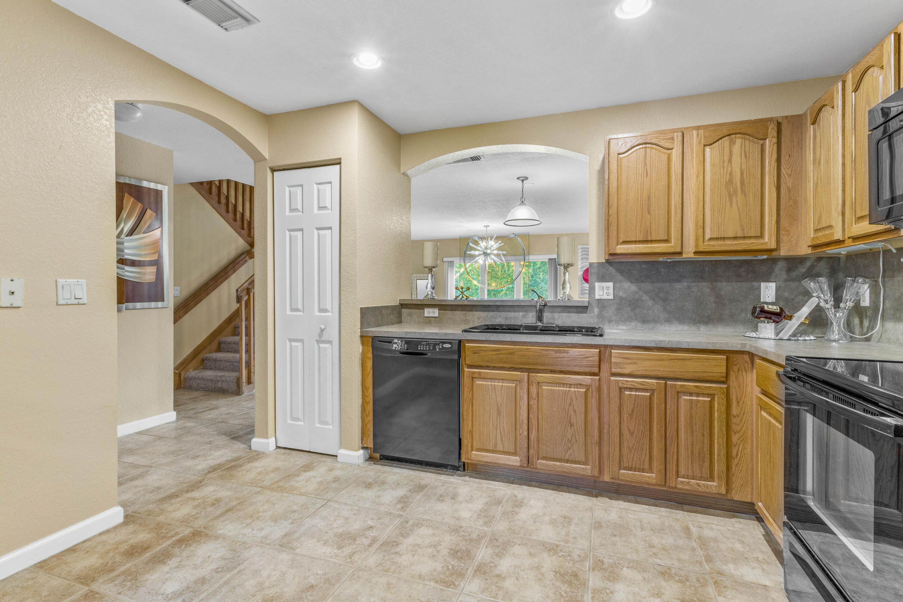 5404 Crossing Rocks Court