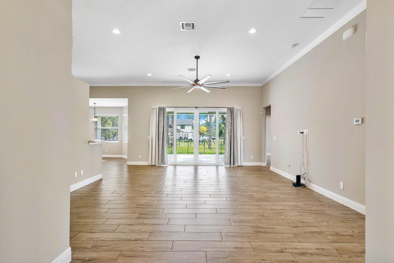 16892 81st Lane N