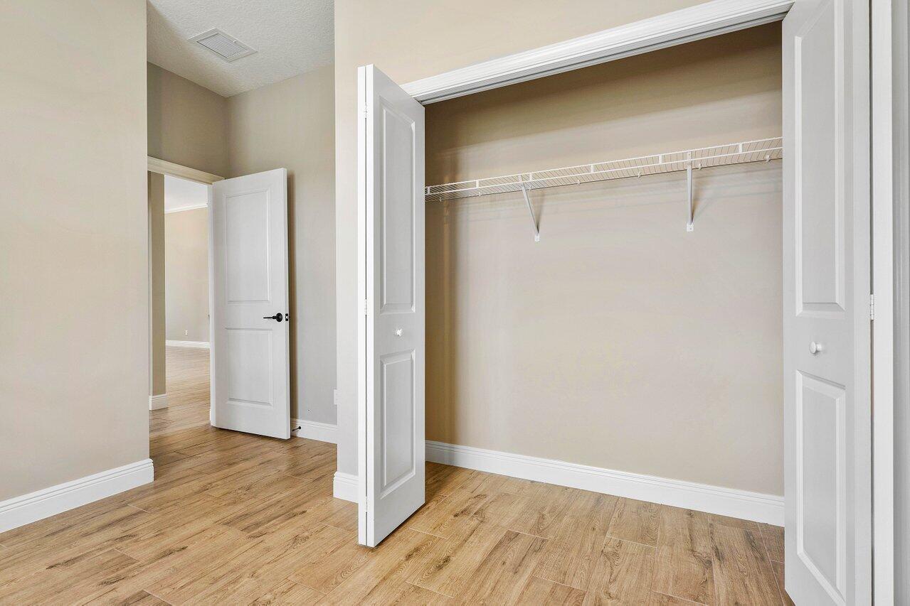 16892 81st Lane N