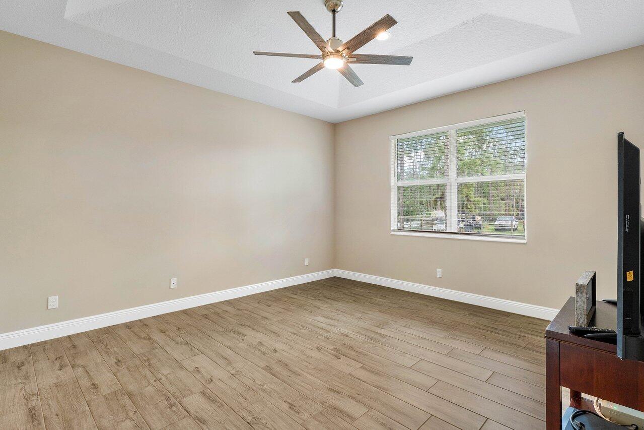 16892 81st Lane N