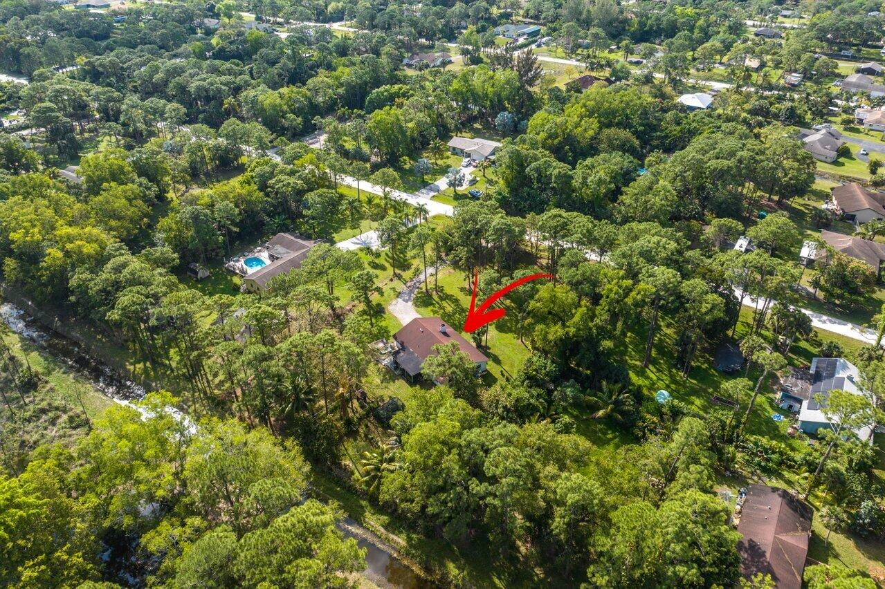 11715 52nd Road N
