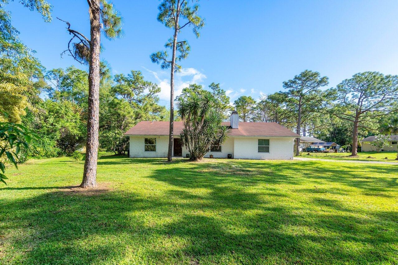 11715 52nd Road N