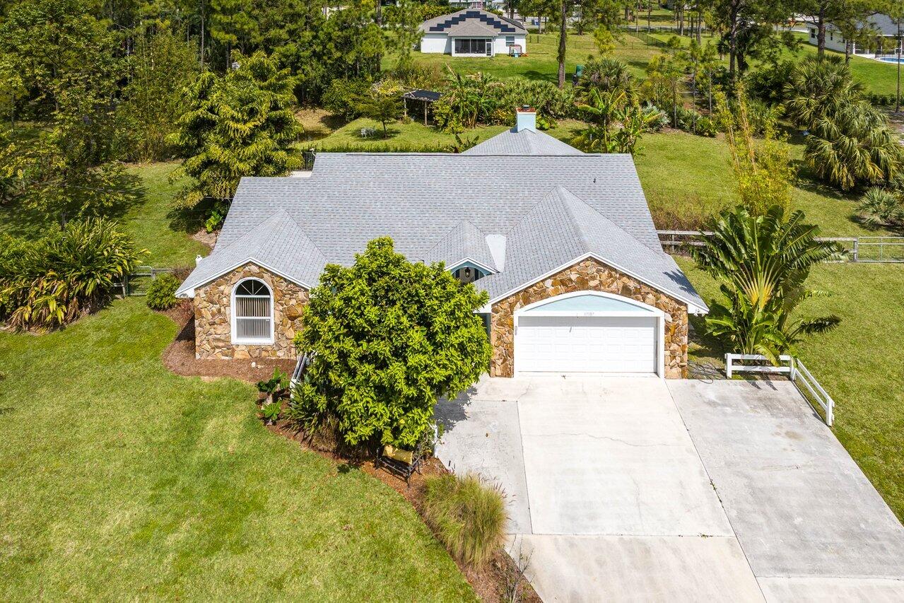 17187 Hamlin Boulevard