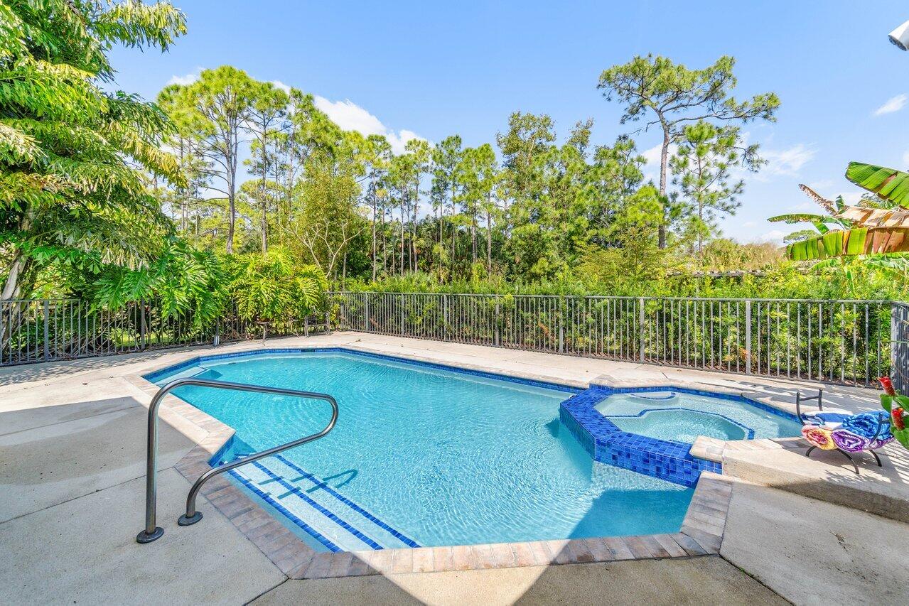 17187 Hamlin Boulevard