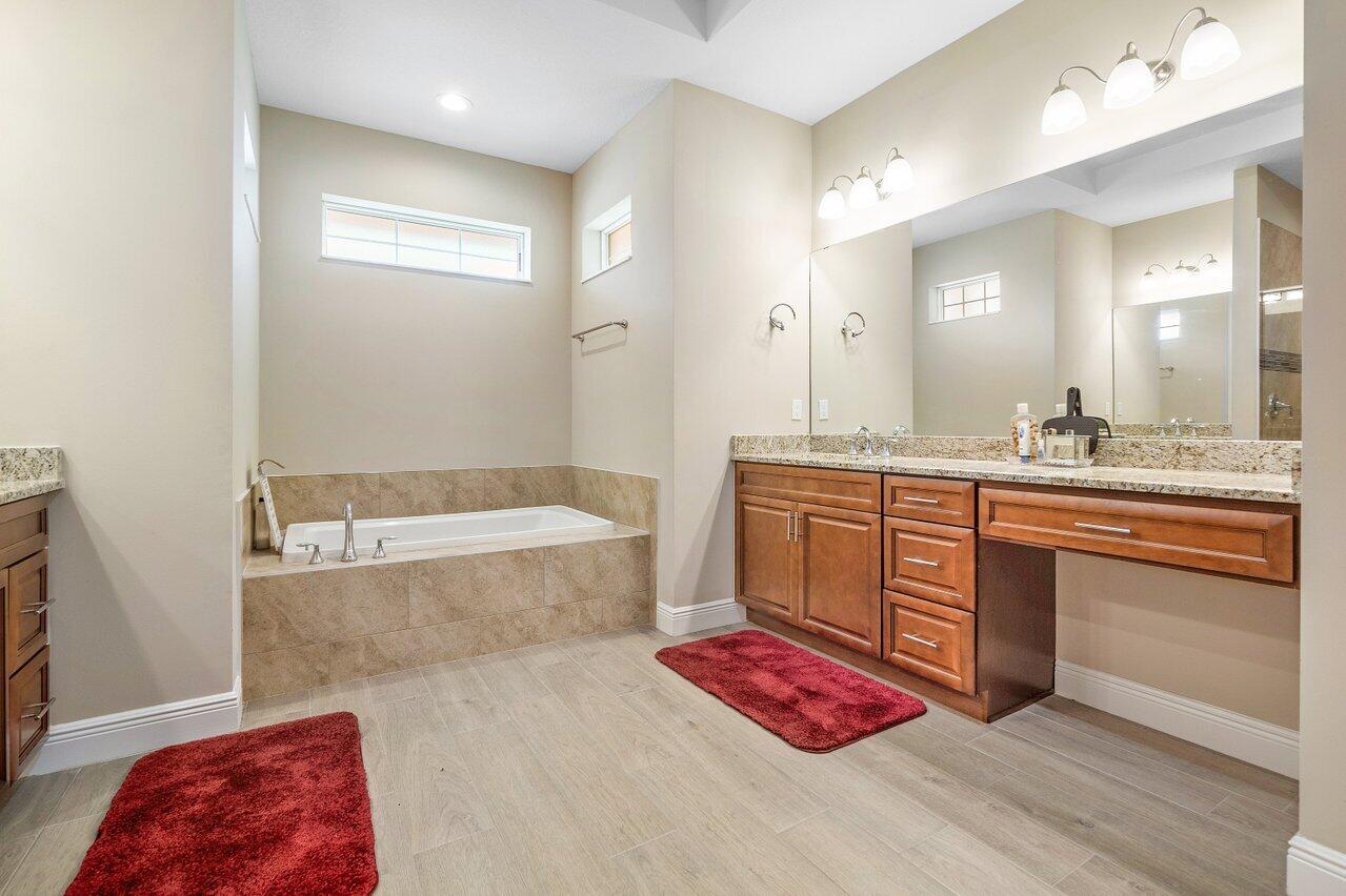 18713 92nd Lane N