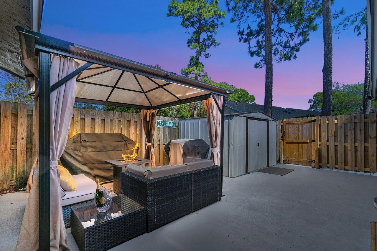 1106 Hyacinth Place