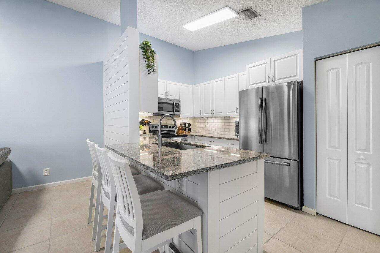1106 Hyacinth Place