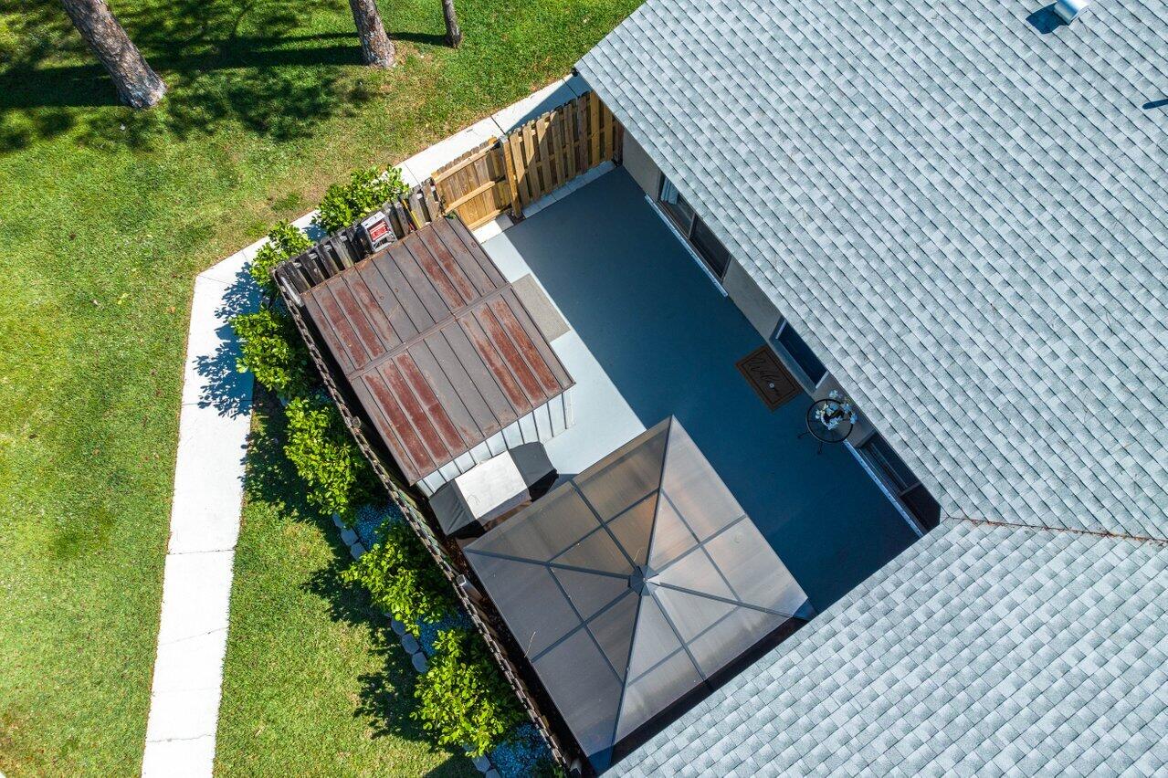 1106 Hyacinth Place