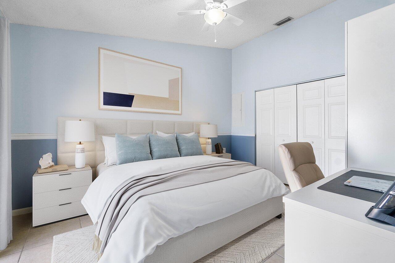 1106 Hyacinth Place