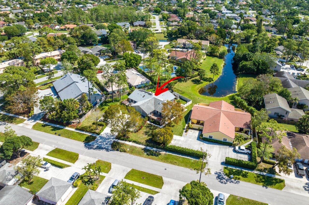 1106 Hyacinth Place