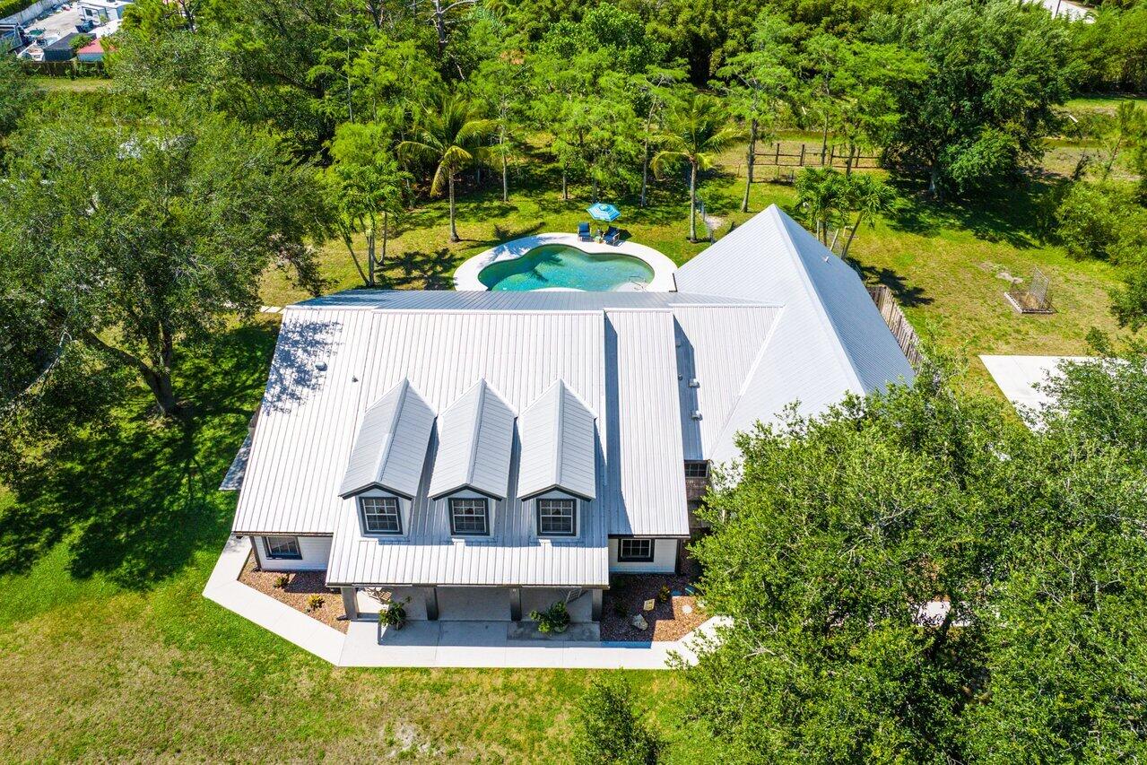 16456 68th Street N