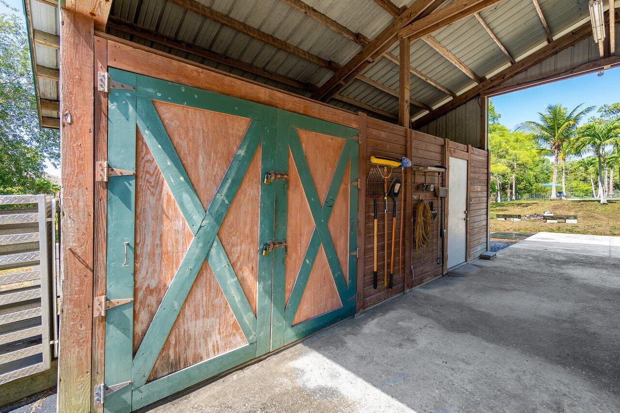 16456 68th Street N