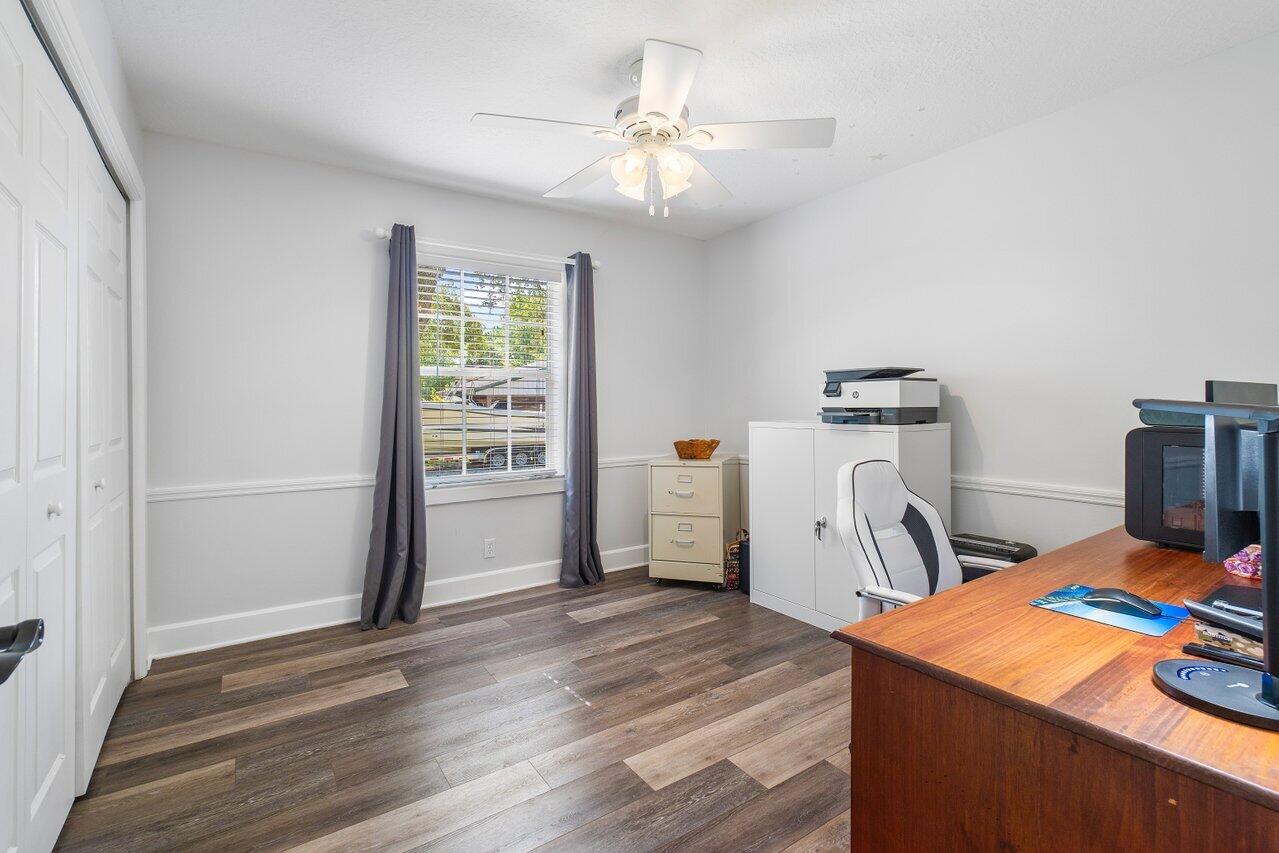 16456 68th Street N