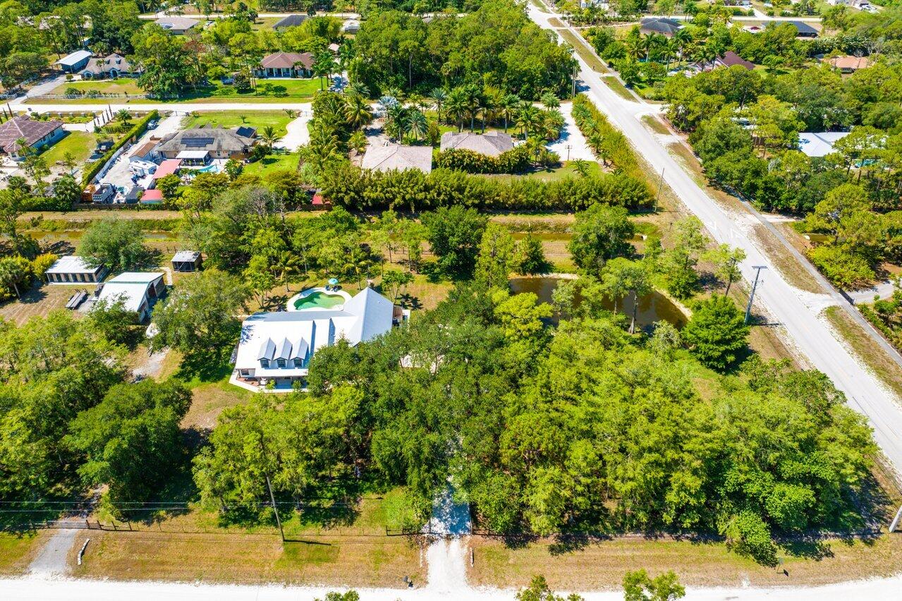 16456 68th Street N