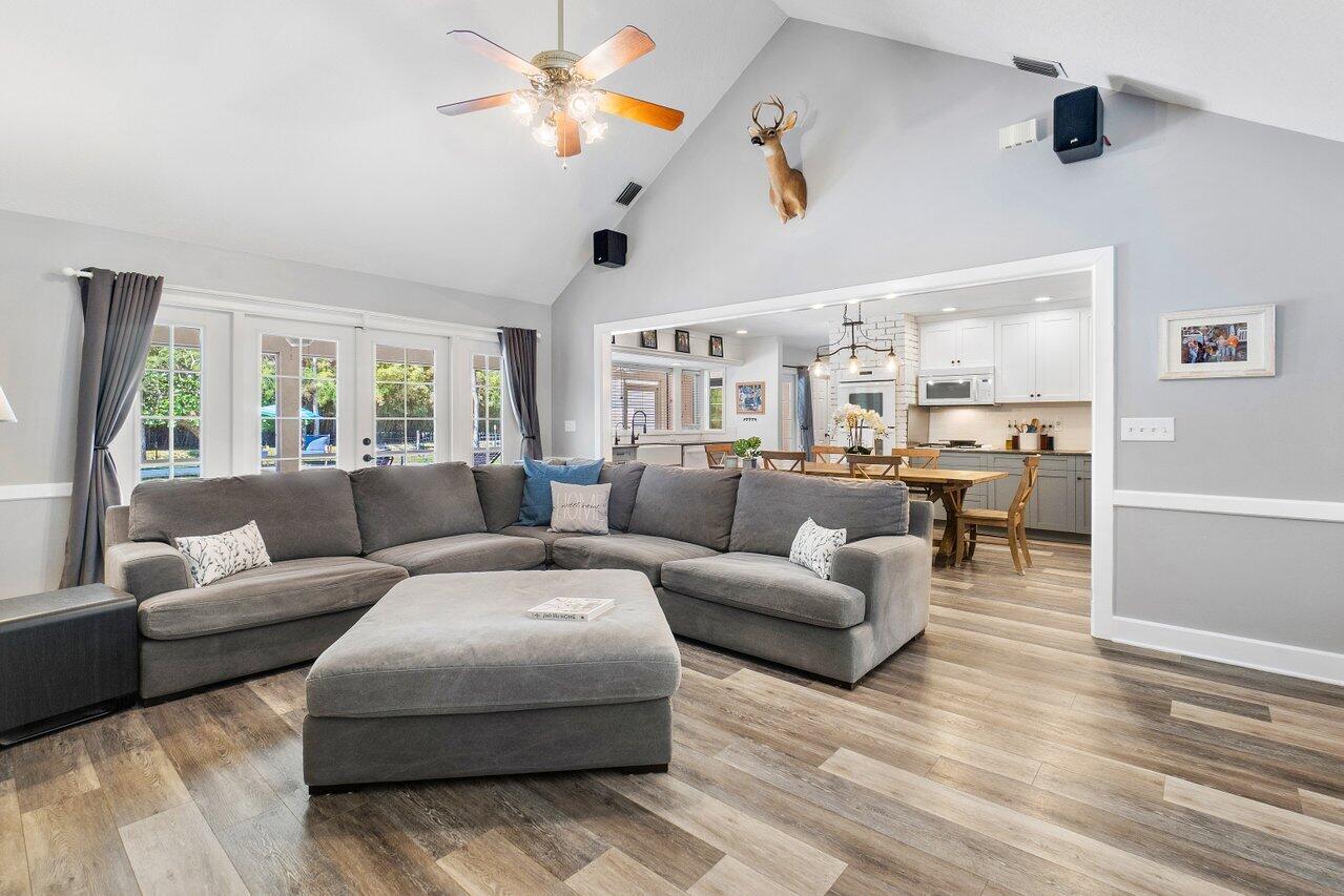 16456 68th Street N