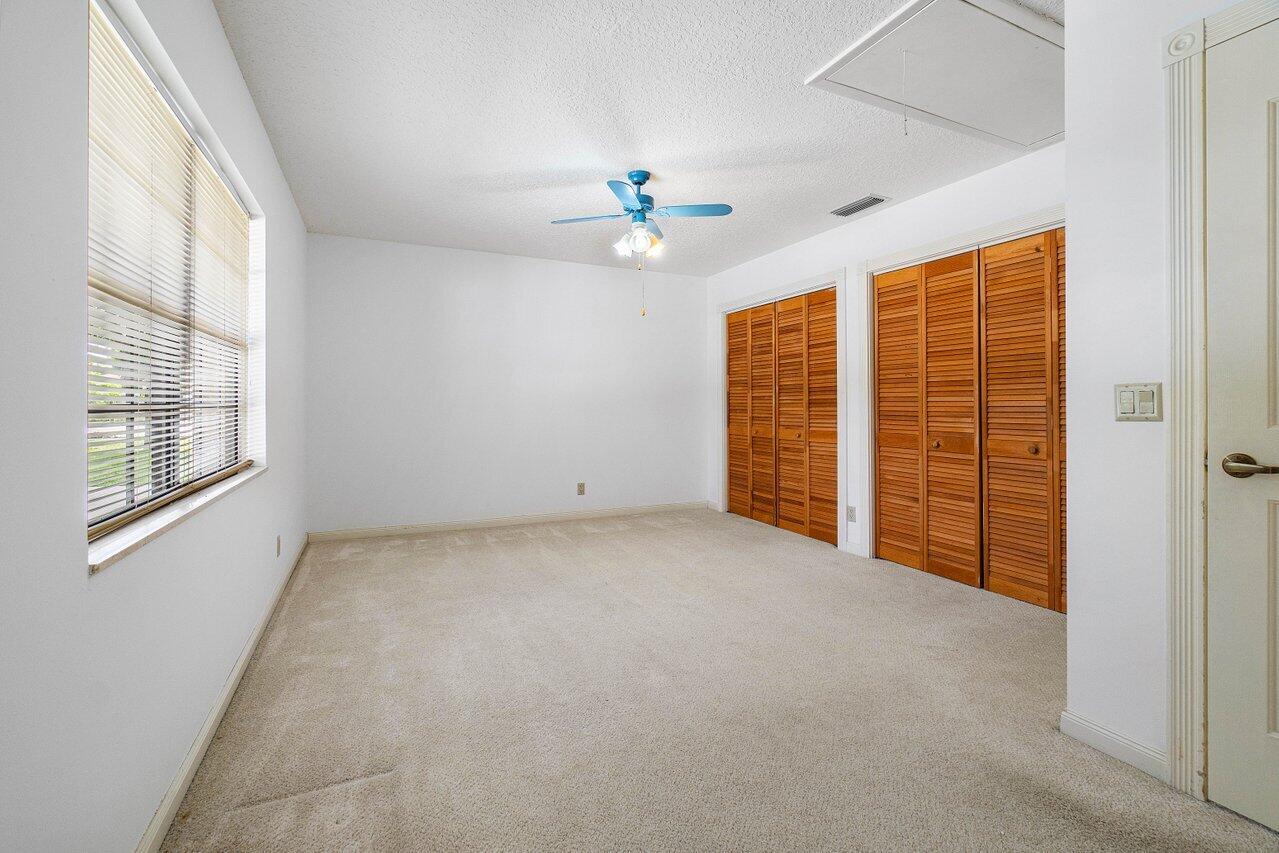 1733 Folsom Road