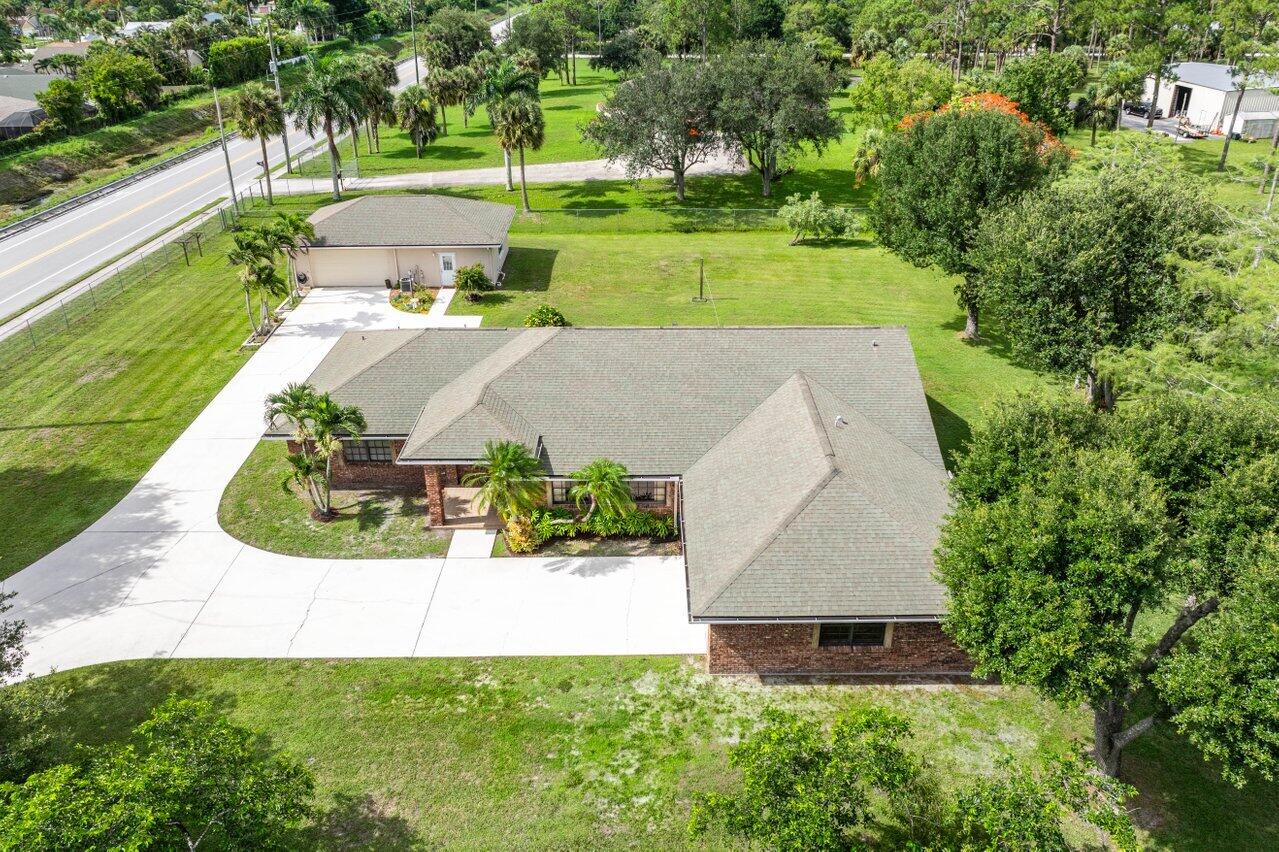 1733 Folsom Road