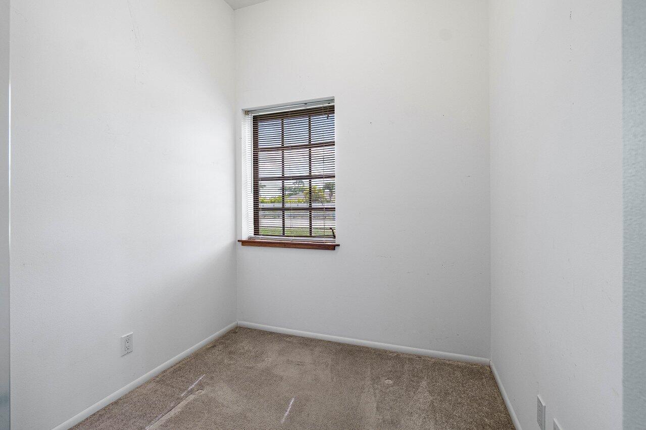 1733 Folsom Road