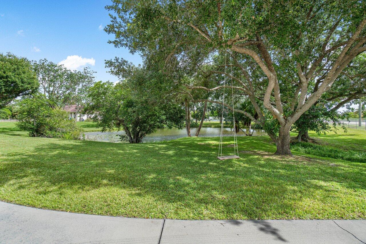 1733 Folsom Road