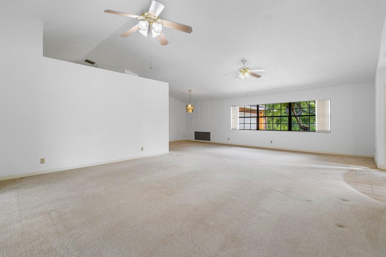 1733 Folsom Road
