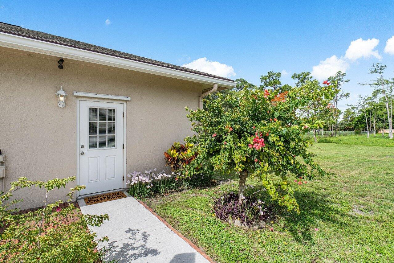 1733 Folsom Road