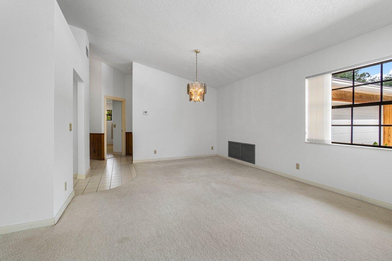 1733 Folsom Road
