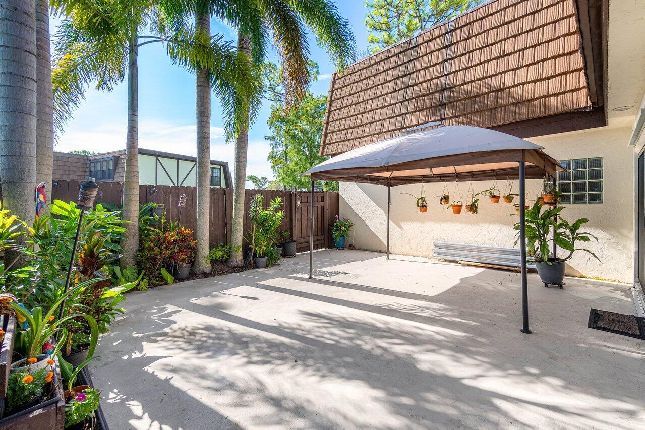 109 Weybridge Circle A