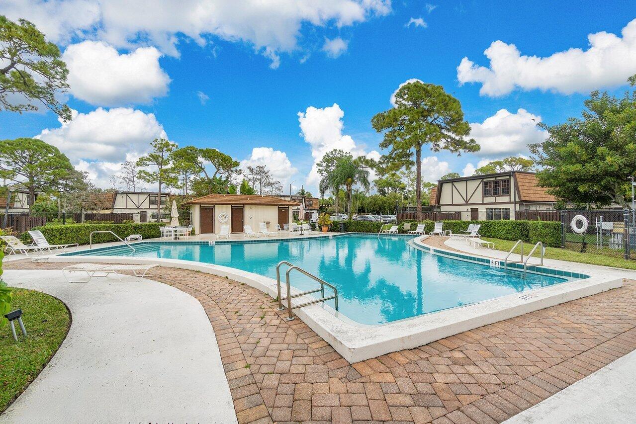 109 Weybridge Circle A