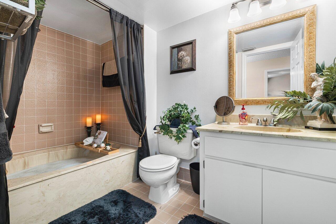 109 Weybridge Circle A
