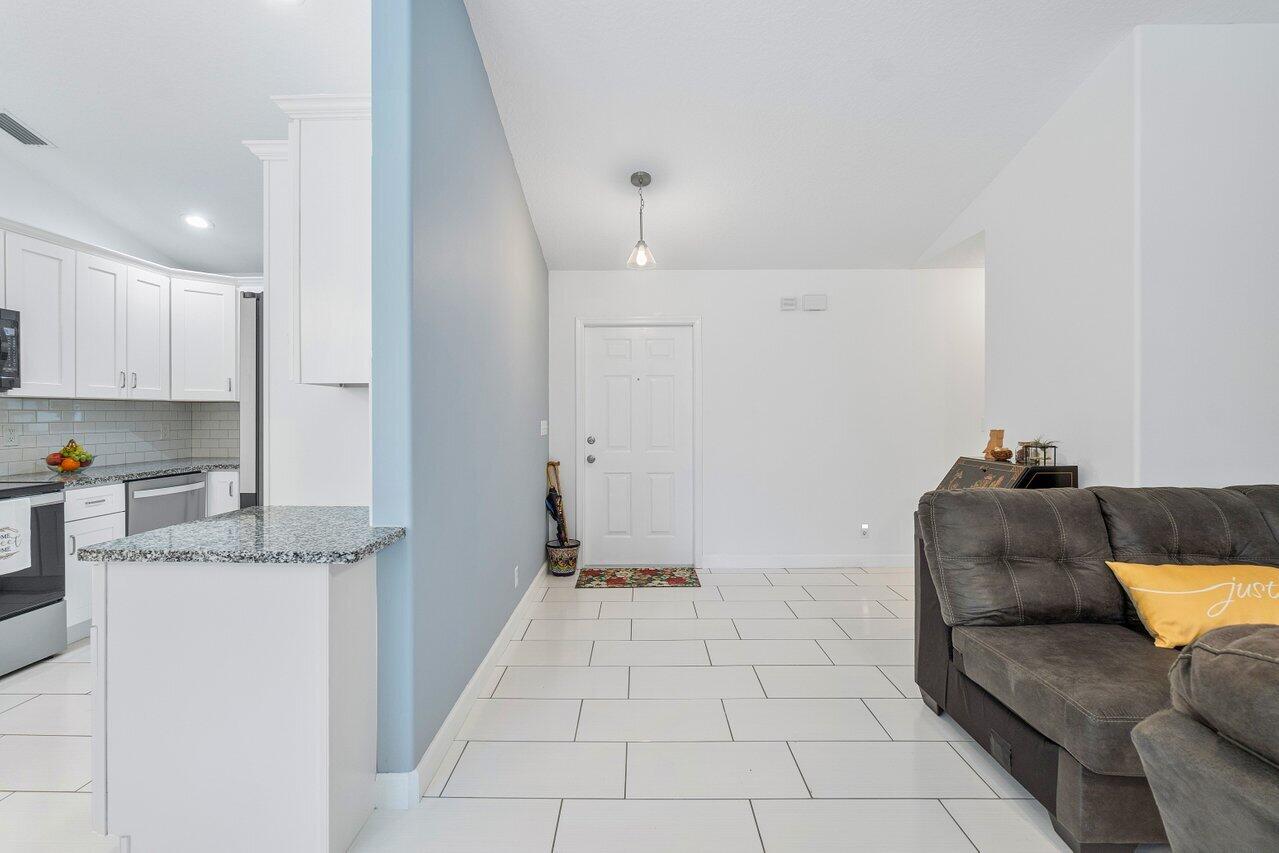 11128 63rd Lane N