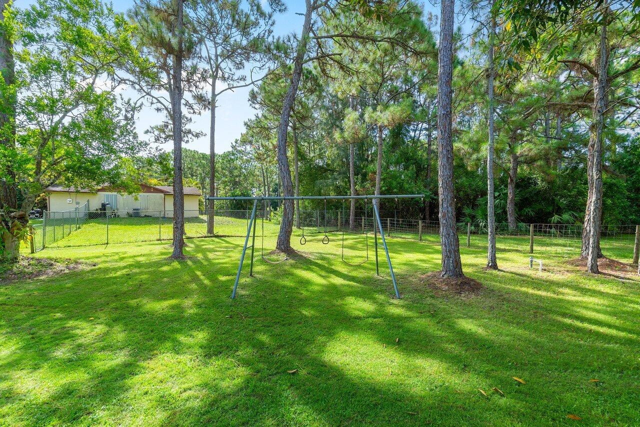11128 63rd Lane N