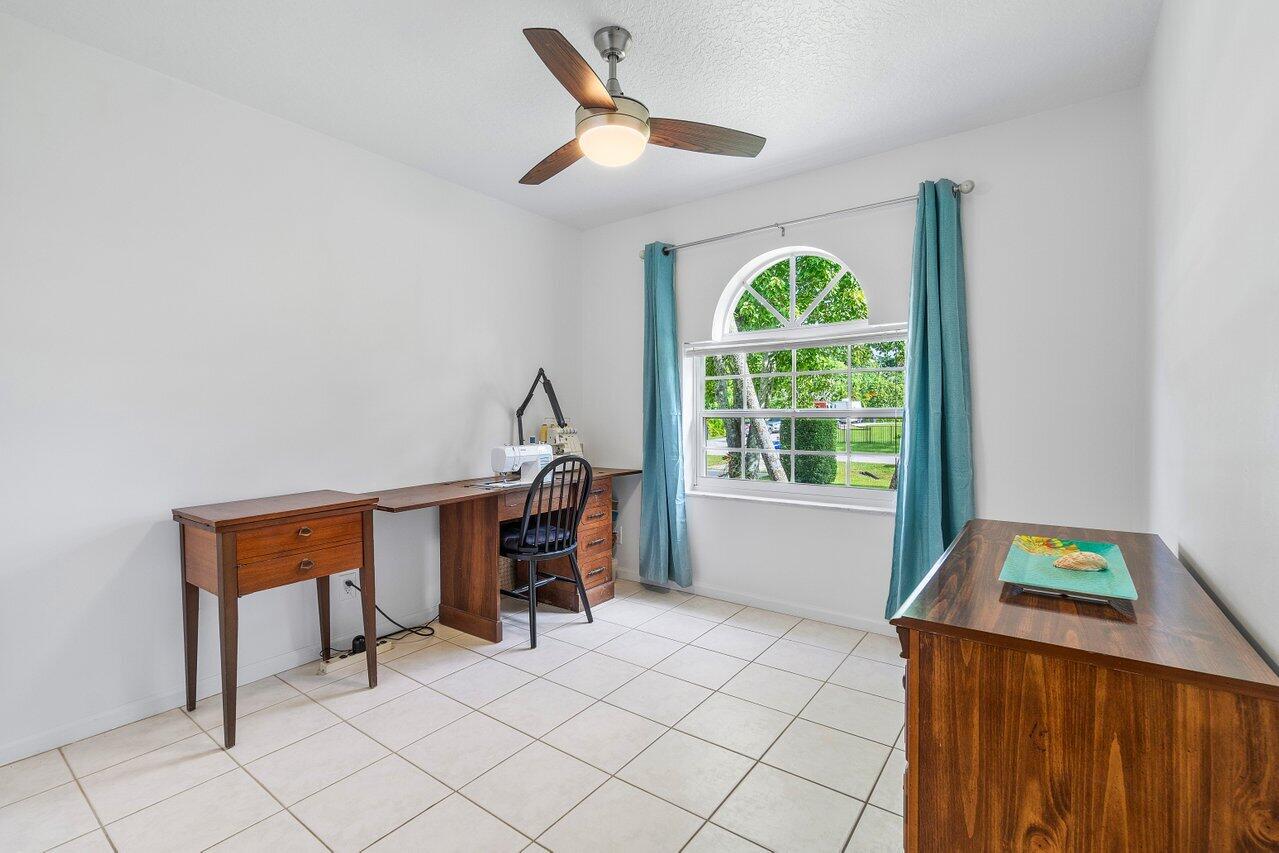 11128 63rd Lane N