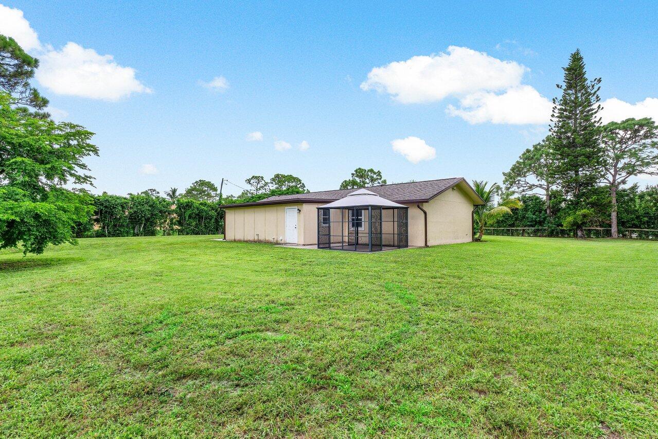 15247 94th Street N