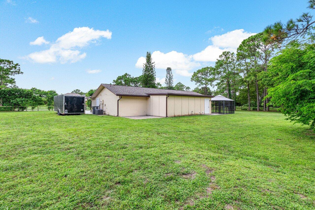 15247 94th Street N
