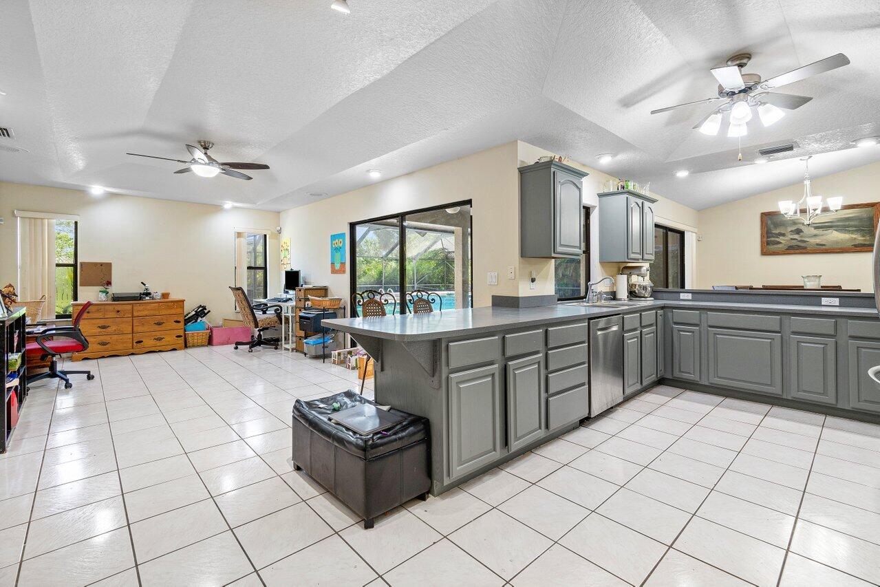 16857 71st Lane N
