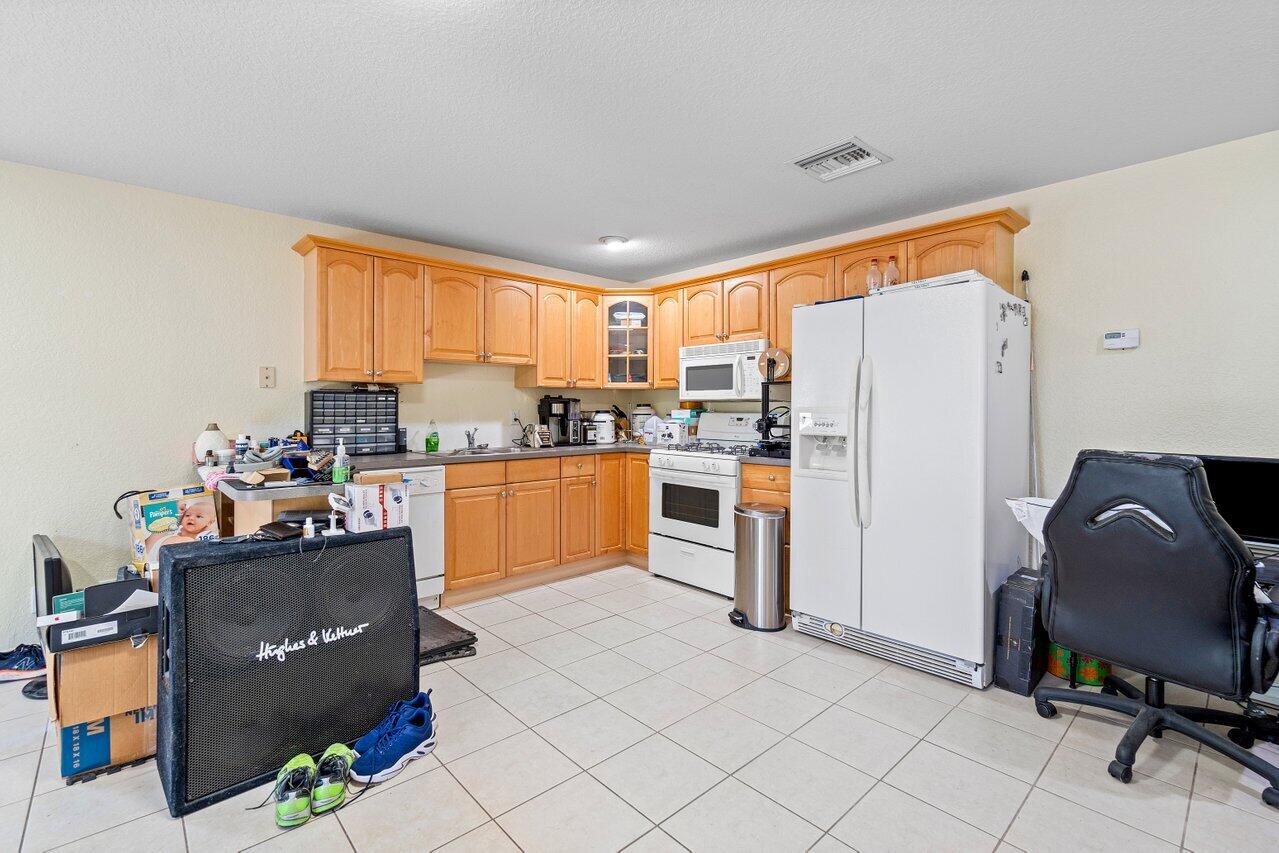 16857 71st Lane N