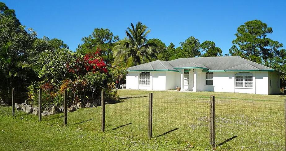18837 92nd Lane N