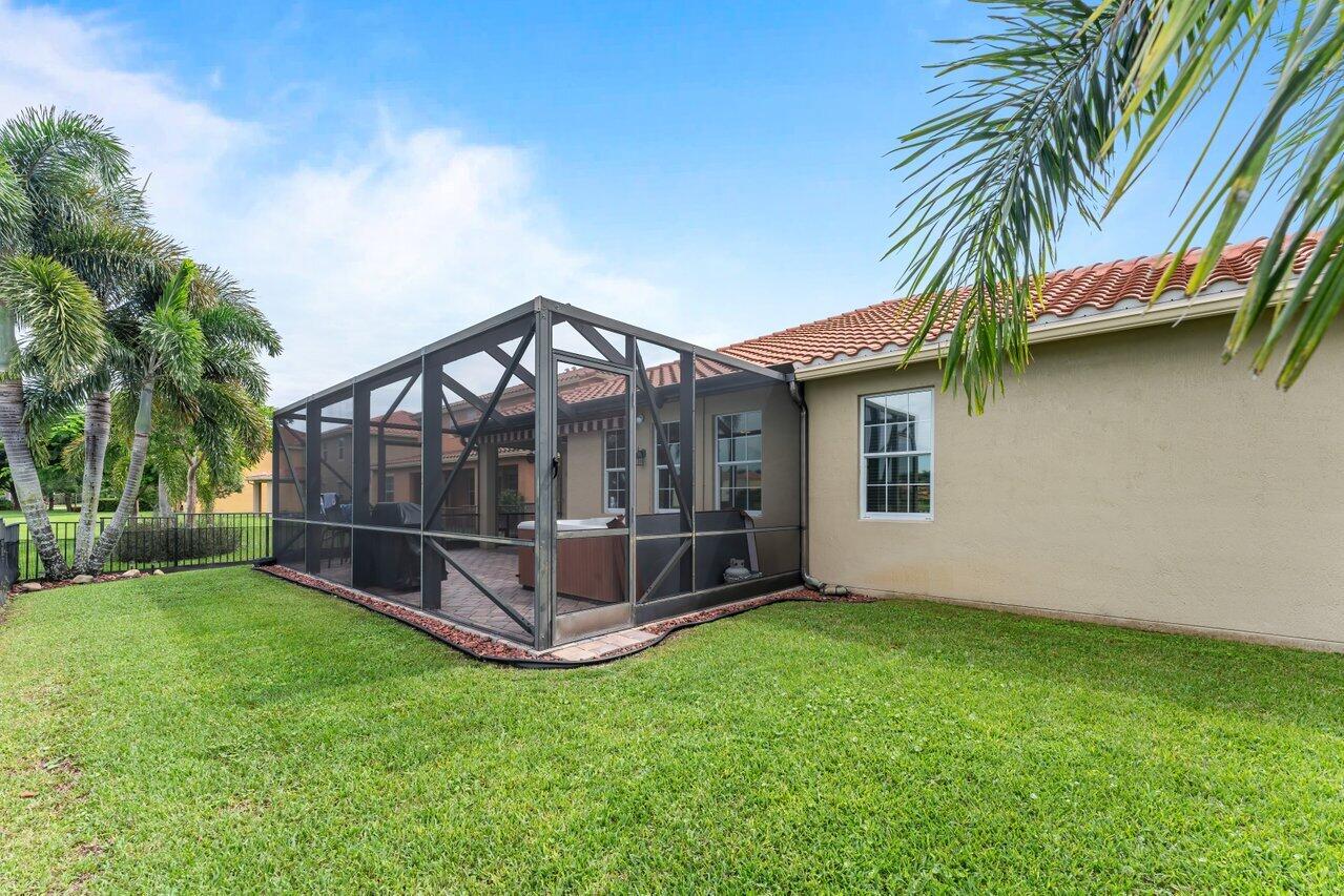 3445 Oakmont Estates Boulevard
