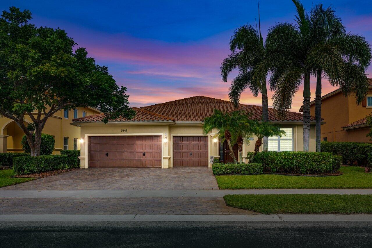 3445 Oakmont Estates Boulevard
