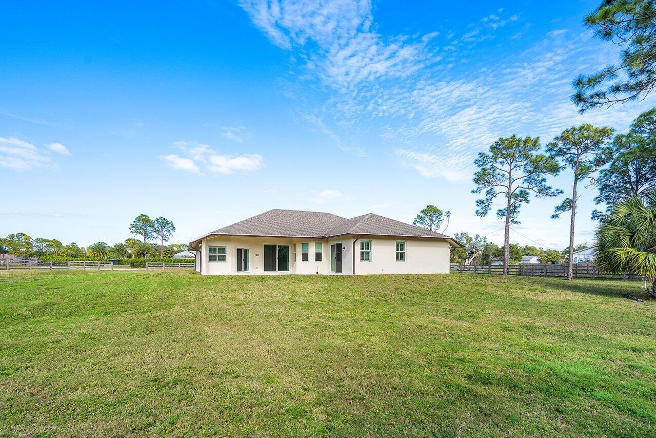 16970 76th Street N