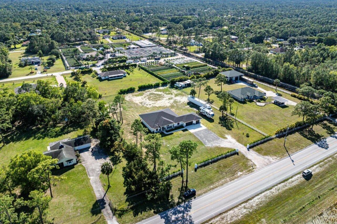 15200 Northlake Boulevard