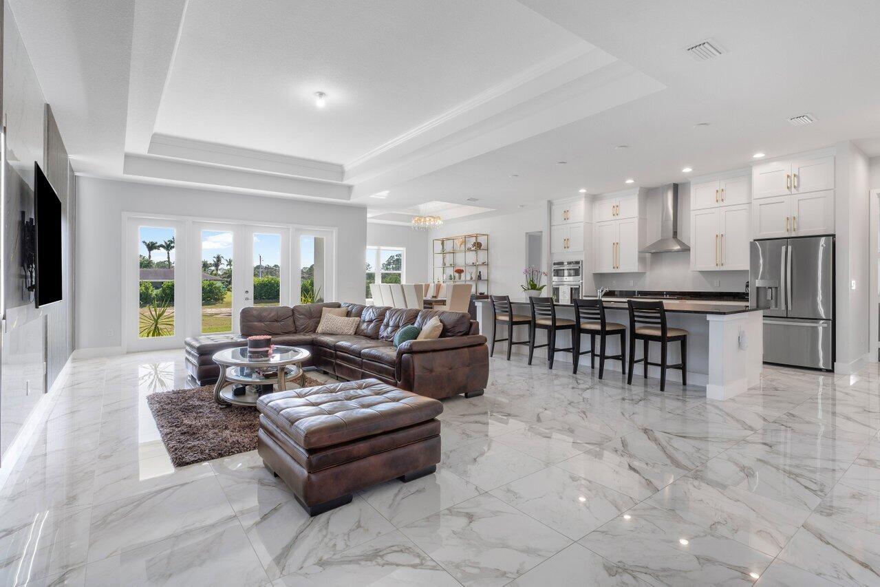 15200 Northlake Boulevard