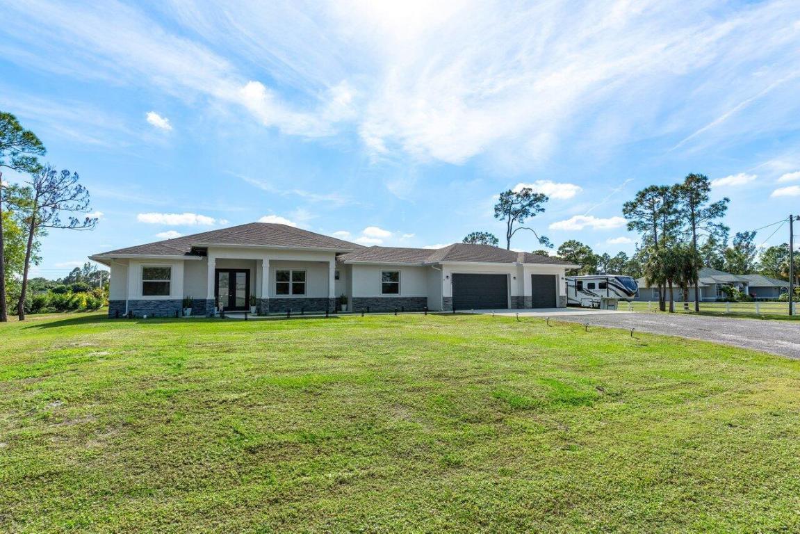 15200 Northlake Boulevard